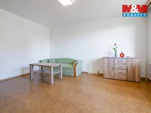 Prodej bytu 4+1, Trhové Sviny, Budovatelská, 82 m2