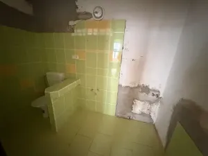 Prodej obchodního prostoru, Pelhřimov, 342 m2