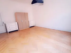 Pronájem bytu 2+1, Praha - Vinohrady, Sarajevská, 71 m2