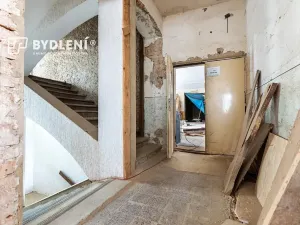 Prodej výrobních prostor, Malé Březno, 670 m2