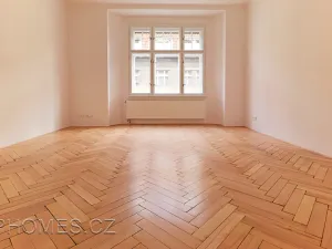 Pronájem bytu 3+1, Praha - Nové Město, Podskalská, 100 m2