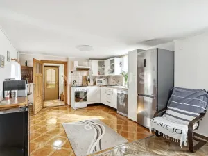 Prodej rodinného domu, Dolánky nad Ohří, 94 m2