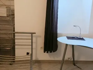 Pronájem kanceláře, Praha - Vinohrady, Lužická, 18 m2