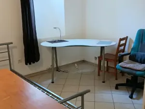 Pronájem kanceláře, Praha - Vinohrady, Lužická, 18 m2