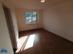 Pronájem bytu 1+1, Kunčice nad Labem, 42 m2