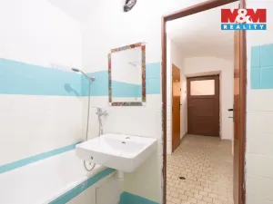 Prodej rodinného domu, Bousov, 200 m2