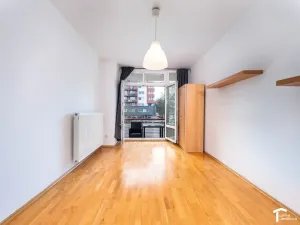 Pronájem bytu 2+kk, Pardubice - Zelené Předměstí, nábřeží Závodu míru, 57 m2