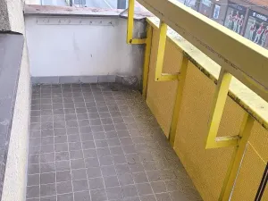 Pronájem bytu 2+kk, Hradec Králové, Dukelská třída, 54 m2