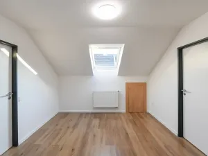 Pronájem apartmánu, Praha - Hloubětín, Aloisovská, 340 m2