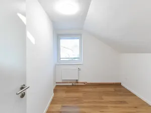 Pronájem ubytování, Praha - Hloubětín, Aloisovská, 340 m2