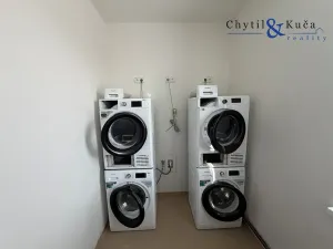 Prodej ubytování, Otrokovice, Objízdná, 3641 m2