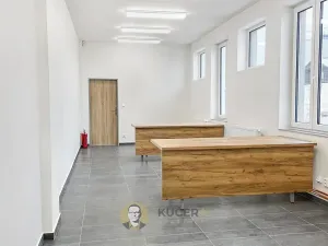 Prodej skladu, Kostelec nad Labem, Neratovická, 3457 m2