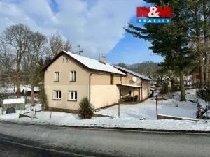 Prodej rodinného domu, Radvanice, 185 m2