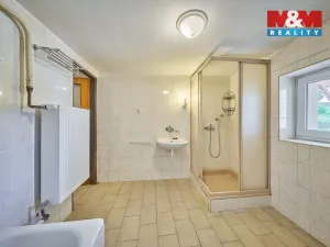 Prodej rodinného domu, Radvanice, 185 m2