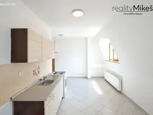 Pronájem bytu 2+1, Liberec, Pražská, 68 m2