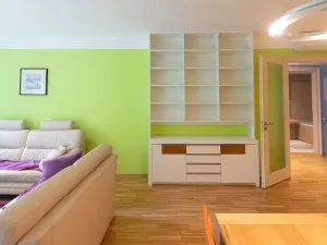 Pronájem bytu 2+kk, Praha - Karlín, Rohanské nábřeží, 80 m2