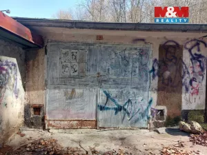 Prodej garáže, Karlovy Vary, Svahová, 20 m2