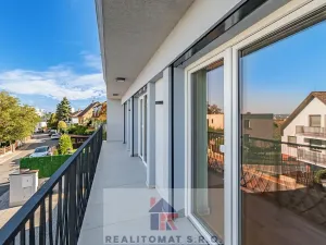 Pronájem bytu 4+kk, Praha - Komořany, Pod lesem, 127 m2