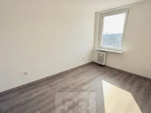 Pronájem bytu 2+1, Kladno, Čs. armády, 57 m2