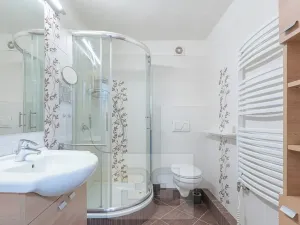 Pronájem bytu 3+1, Tuchoměřice, 70 m2