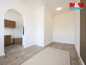 Prodej bytu 1+1, Olomouc - Pavlovičky, Edisonova, 27 m2