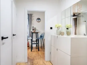 Pronájem bytu 2+1, Praha - Kobylisy, Březiněveská, 69 m2