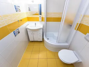 Pronájem vily, Praha - Štěrboholy, Ústřední, 280 m2