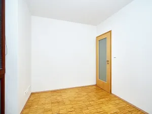 Pronájem bytu 2+kk, Praha - Žižkov, Husitská, 60 m2