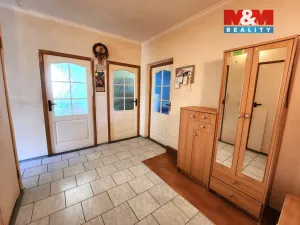 Prodej bytu 4+1, Jirkov, Alešova, 76 m2