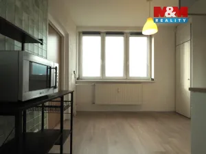 Pronájem bytu 1+1, Ostrava - Svinov, Evžena Rošického, 35 m2