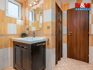 Prodej rodinného domu, Sokoleč, Švestková, 184 m2