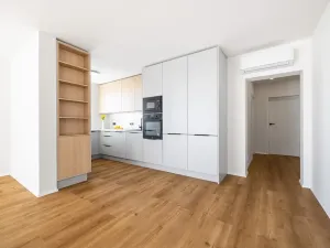 Prodej bytu 3+kk, Praha - Troja, Velká skála, 100 m2