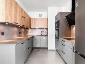 Prodej bytu 2+kk, Praha - Čakovice, Tryskovická, 62 m2