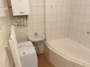 Pronájem bytu 3+1, Cheb, Mánesova, 80 m2