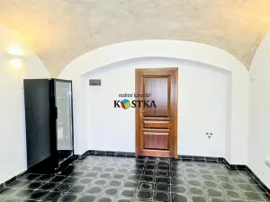 Pronájem obchodního prostoru, Příbor, Politických vězňů, 18 m2