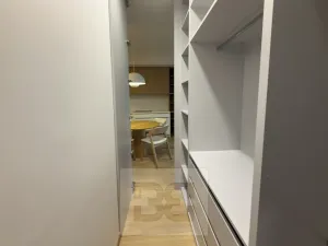 Pronájem bytu 2+kk, Praha - Holešovice, V háji, 43 m2