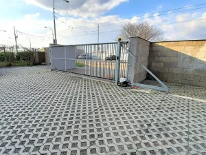 Pronájem bytu 2+1, Brno, Olomoucká, 91 m2