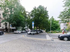 Prodej obchodního prostoru, Praha - Žižkov, Žižkovo náměstí, 113 m2