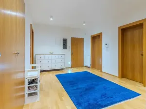 Pronájem bytu 5+kk, Praha - Podolí, Na hřebenech II, 172 m2