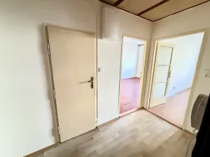 Pronájem bytu 2+kk, Praha - Holešovice, Poupětova, 52 m2