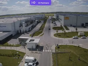 Pronájem skladu, Nepřevázka, 3553 m2