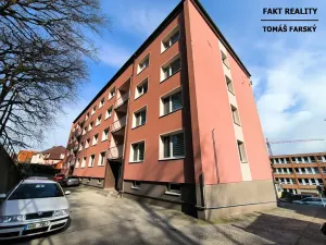 Pronájem bytu 3+1, Ústí nad Labem, V Podhájí, 65 m2