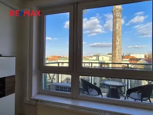 Pronájem bytu 2+kk, Praha - Žižkov, V kapslovně, 58 m2