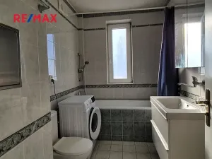 Pronájem bytu 2+kk, Praha - Žižkov, V kapslovně, 58 m2