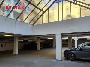 Pronájem bytu 2+kk, Praha - Žižkov, V kapslovně, 58 m2