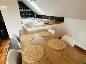 Prodej rodinného domu, Prackovice nad Labem, 190 m2