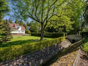 Prodej rodinného domu, Družec, V Zátiší, 289 m2