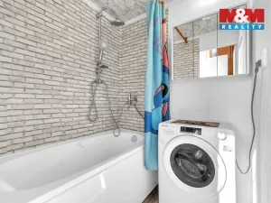 Prodej bytu 3+1, Prachovice, Bučina, 67 m2