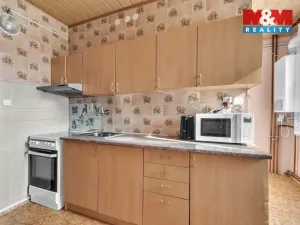 Prodej bytu 3+1, Prachovice, Bučina, 67 m2