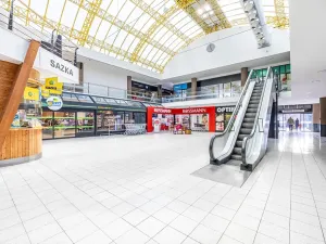 Pronájem restaurace, Praha - Záběhlice, Topolová, 120 m2